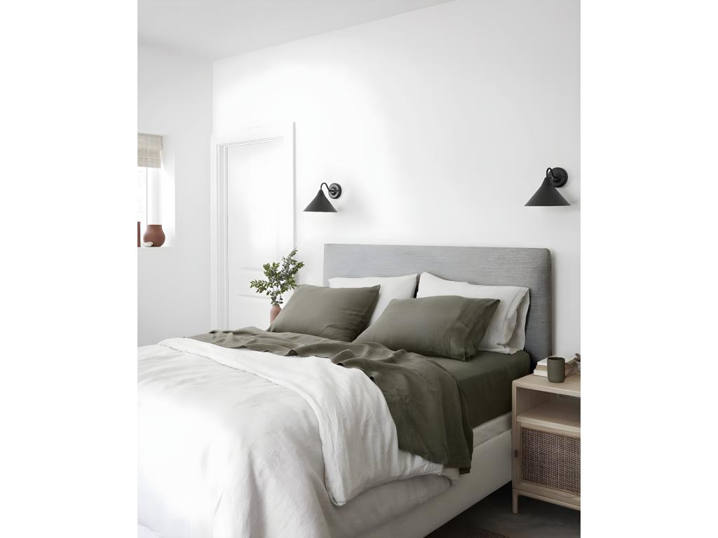 Smooth grey polyester headboard 135x80cm - Ligniva IJUF43370